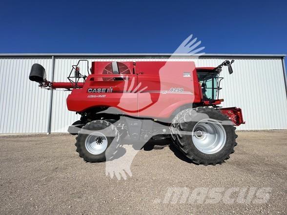 Case IH 8250 Kombájnok