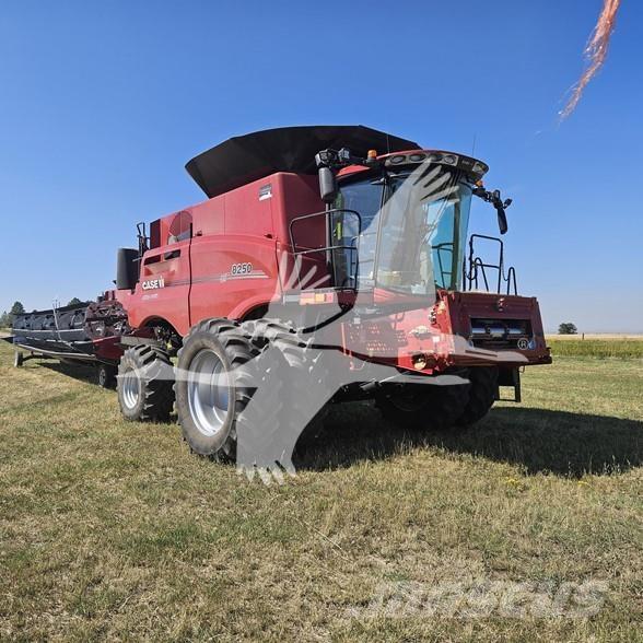 Case IH 8250 Kombájnok