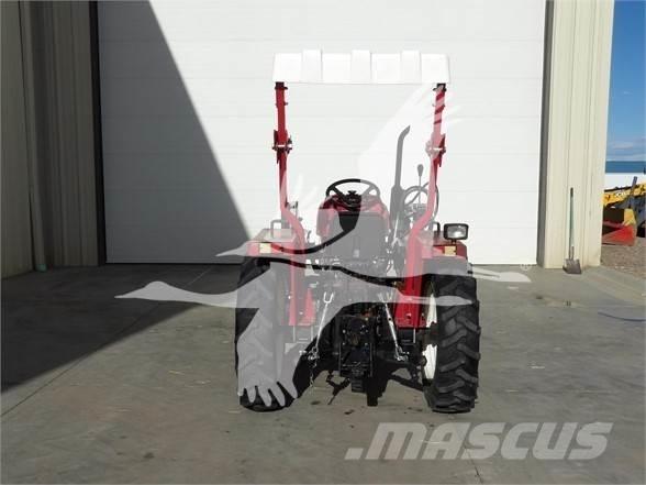  FARM PRO 2425 Traktorok