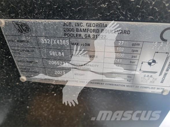 JCB 332/X4385 Hómarók