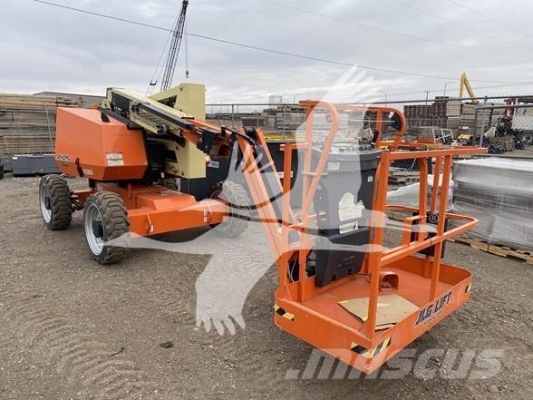 JLG 340AJ Karos emelők