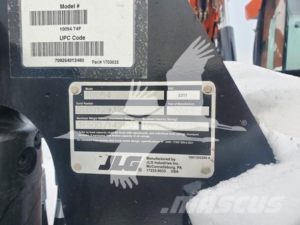 SkyTrak 10054 Teleszkópos rakodók