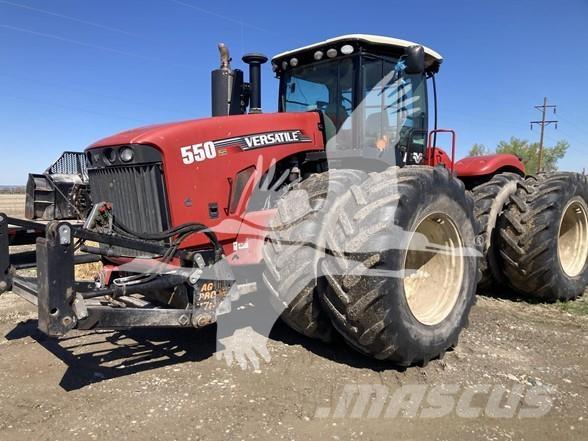 Versatile 550 Traktorok