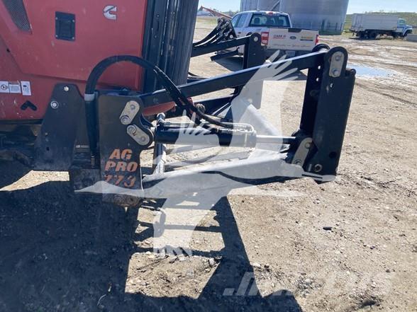 Versatile 550 Traktorok