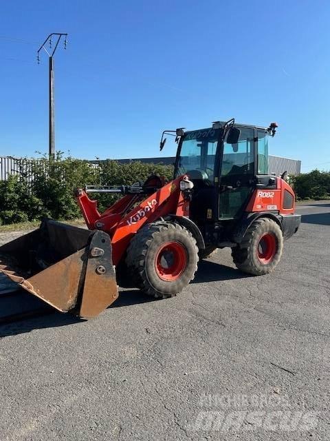 Kubota R 082 Gumikerekes homlokrakodók