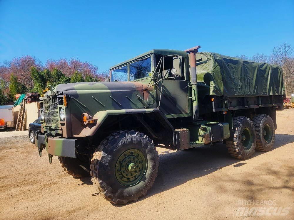 BMY M925A2 Dobozos teherautók