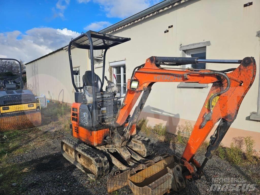 Hitachi ZX 19 U Mini kotrók < 7t
