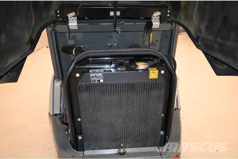 Kramer 5035 Gumikerekes homlokrakodók