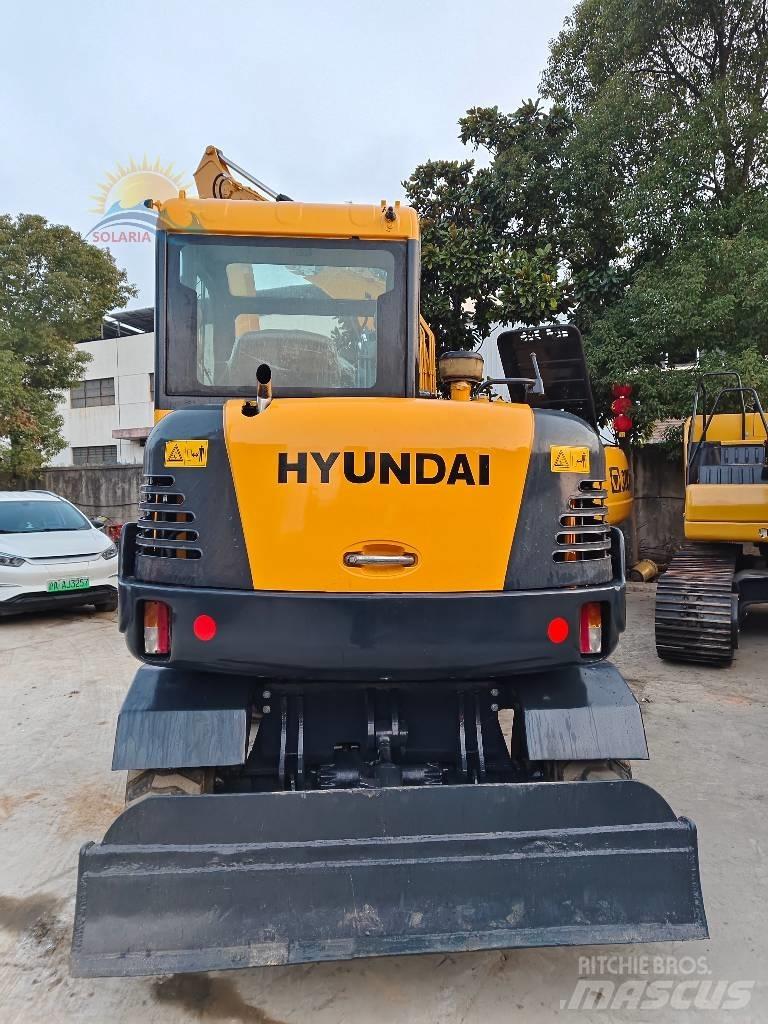 Hyundai R 60 W Gumikerekes kotrók