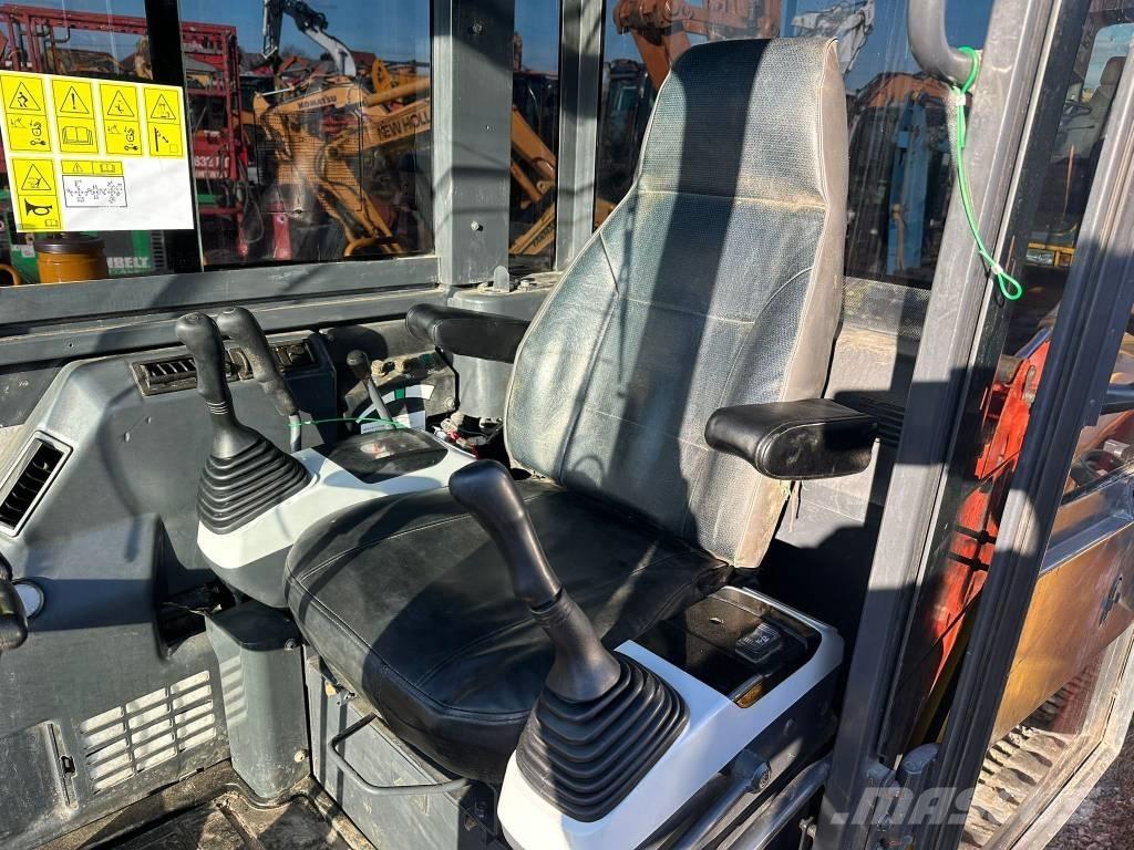 Komatsu PC 56-7 Mini kotrók < 7t