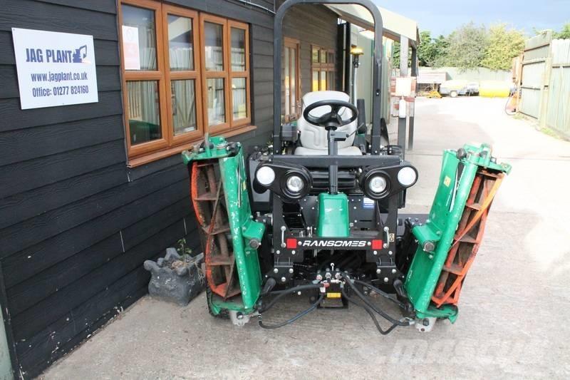 Ransomes Parkway3 Ráülős fűnyírók