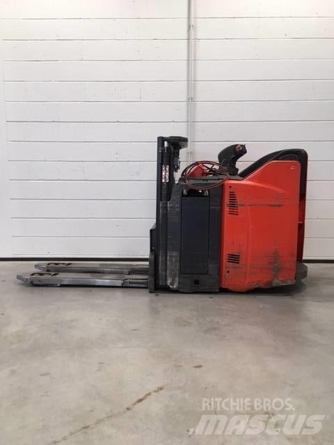 Linde D12HPSP/133 Elektromos gyalogkíséretű targoncák