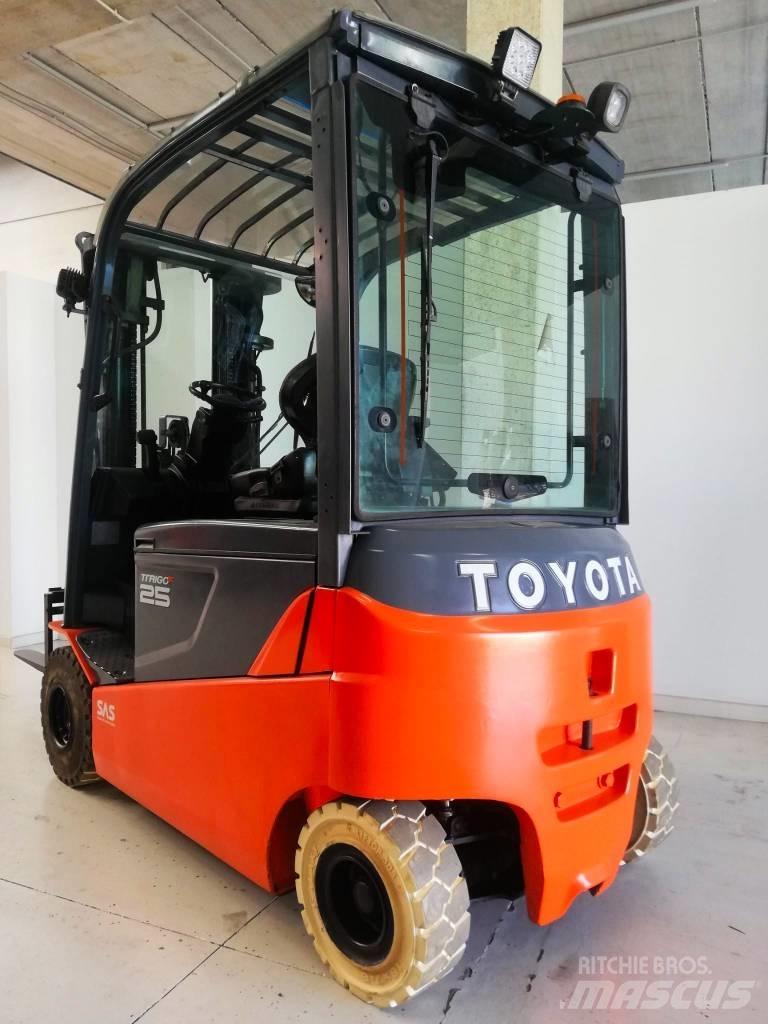 Toyota 8 FB MT 25 Elektromos targoncák