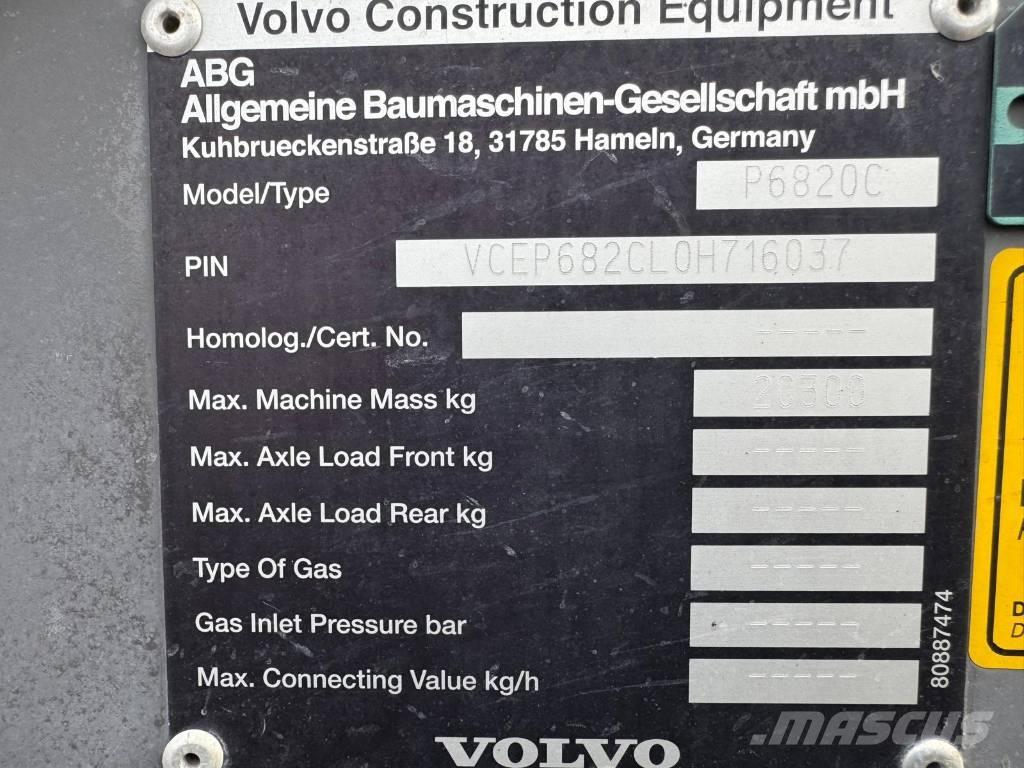 Volvo P 6820 C Aszfalt terítõ gépek