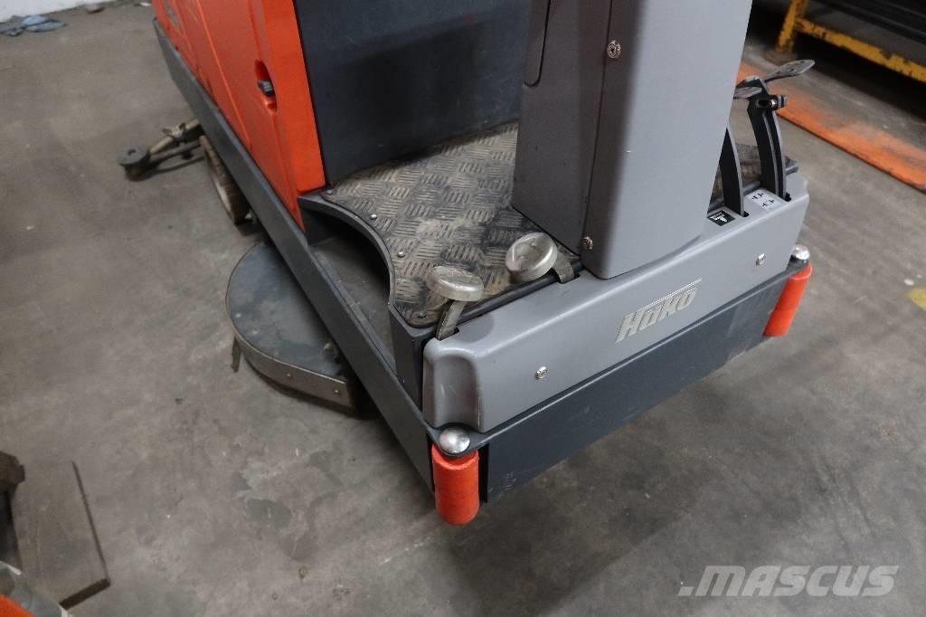 Hako B910 Scrubber dryers