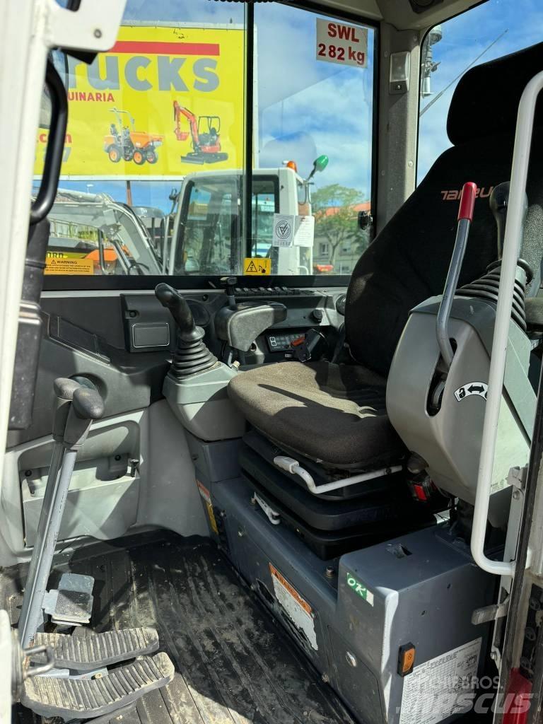 Takeuchi TB 230 Mini kotrók < 7t