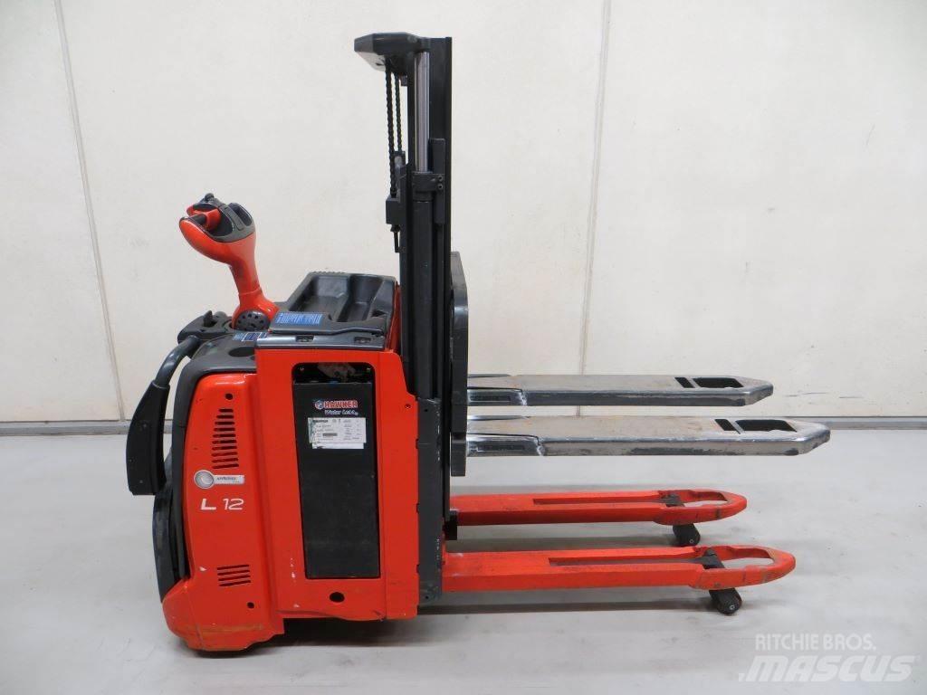 Linde L12L AP Elektromos gyalogkíséretű targoncák