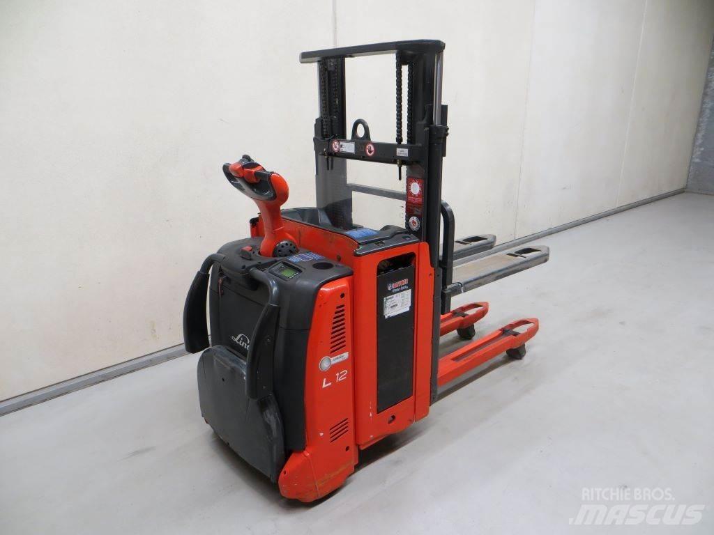 Linde L12L AP Elektromos gyalogkíséretű targoncák