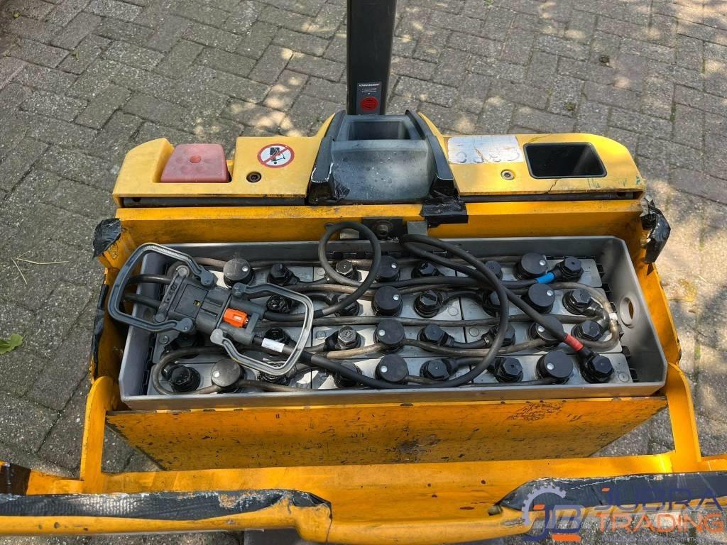 Jungheinrich EJE 118 Gyalogkíséretű targonca