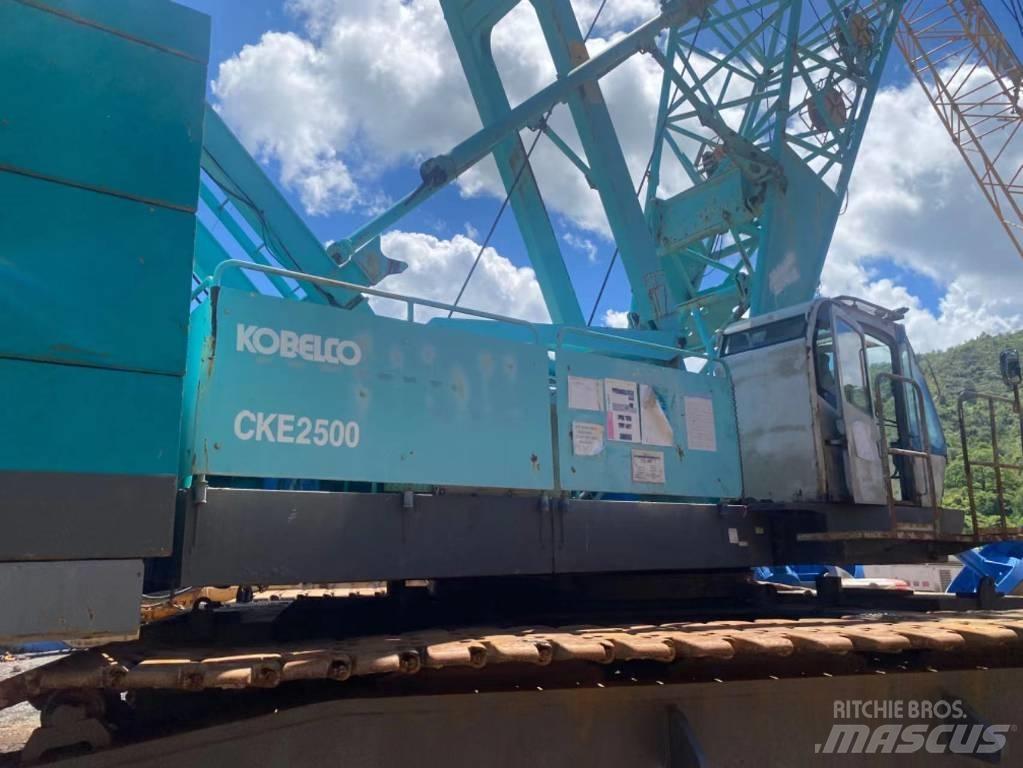 Kobelco CKE 2500 Lánctalpas daruk