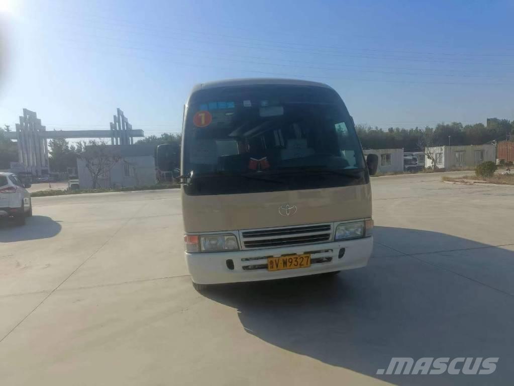 Toyota Coaster Bus Mini buszok