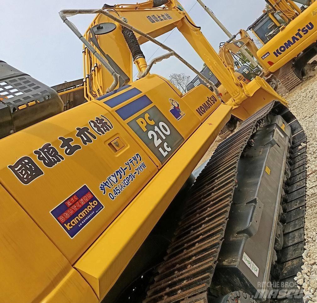 Komatsu PC 210 Lánctalpas kotrók