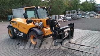 JCB 525-60 Teleszkópos rakodók
