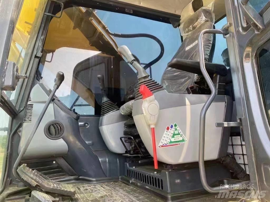 Komatsu PC 200-8 Közepes (midi) kotrók 7 t - 12 t