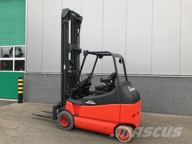 Linde E25/600-02 Elektromos targoncák