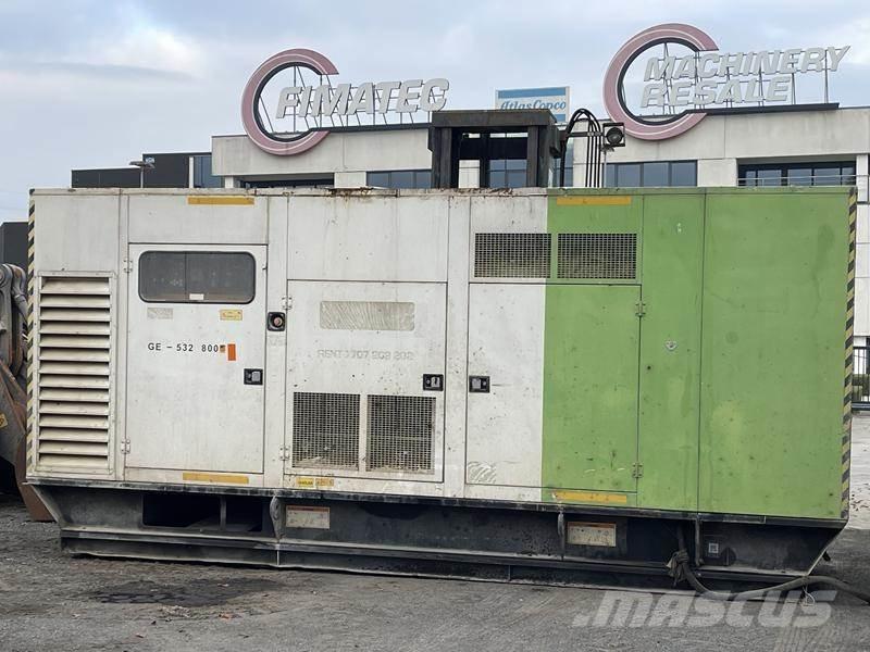 CAT 900 F Dízel áramfejlesztők