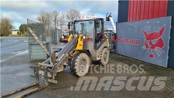 Mecalac AX 700 Gumikerekes homlokrakodók