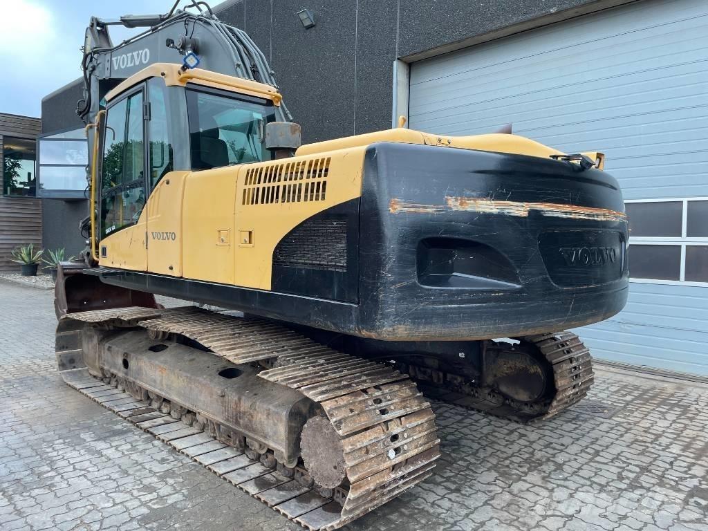 Volvo EC240C Lánctalpas kotrók