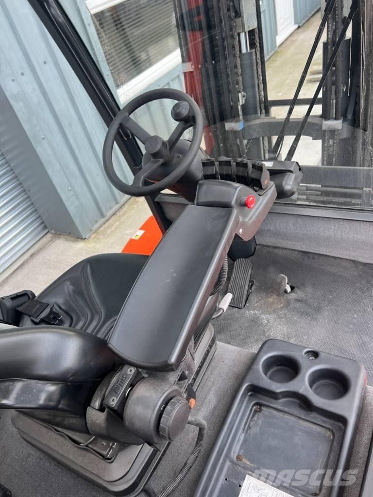Carer F80 Elektromos targoncák