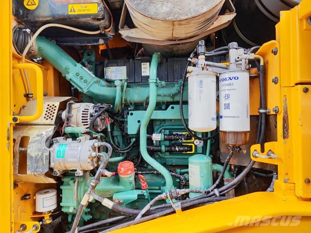 Volvo L 180 F Gumikerekes homlokrakodók