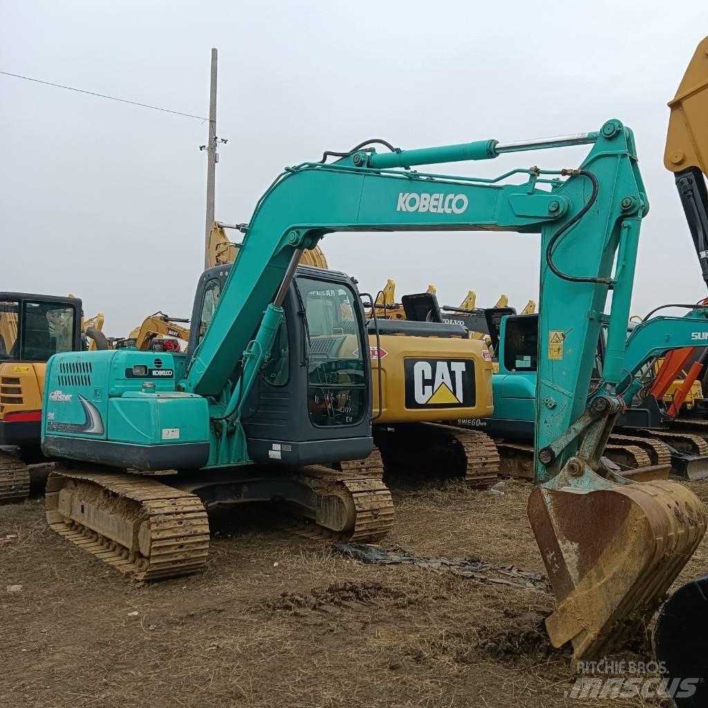 Kobelco SK75-8 Közepes (midi) kotrók 7 t - 12 t