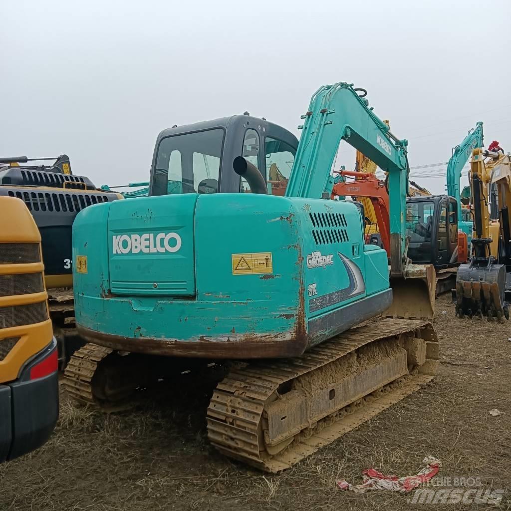 Kobelco SK75-8 Közepes (midi) kotrók 7 t - 12 t