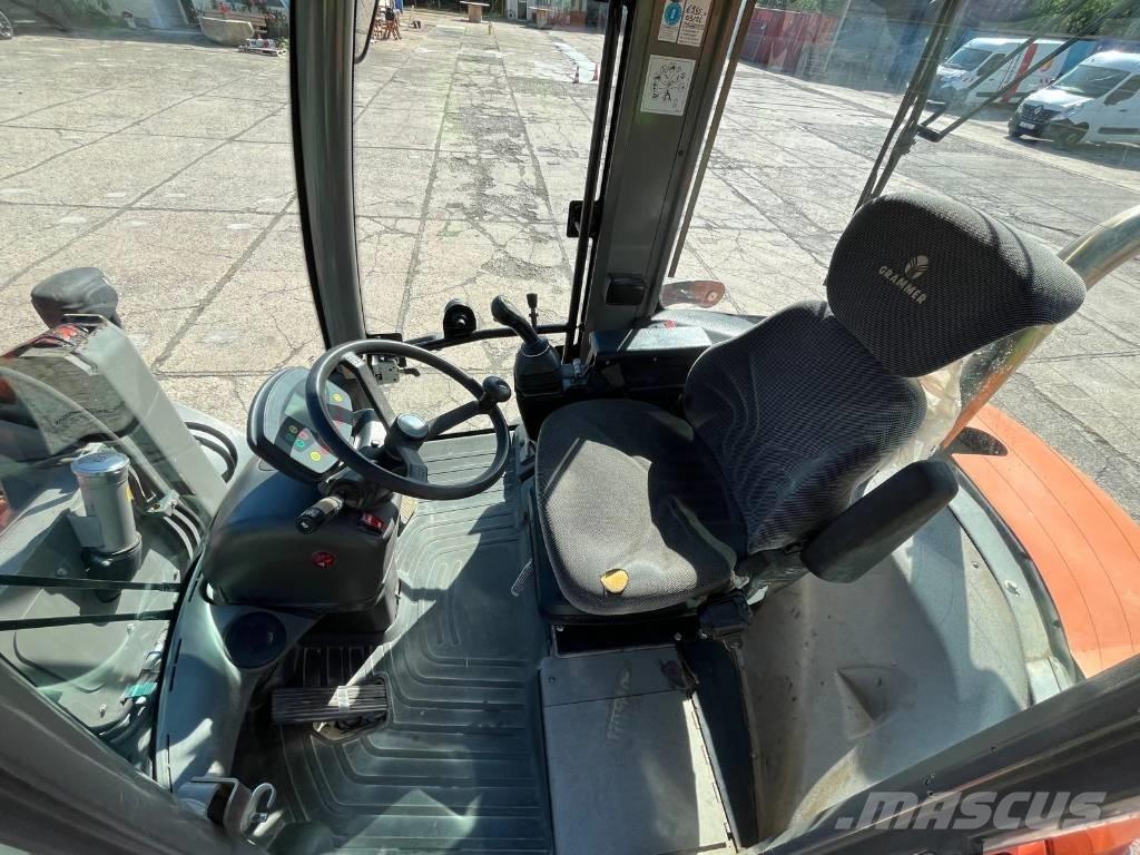 Atlas AR 85E Gumikerekes homlokrakodók