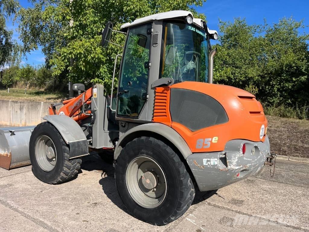 Atlas AR 85E Gumikerekes homlokrakodók
