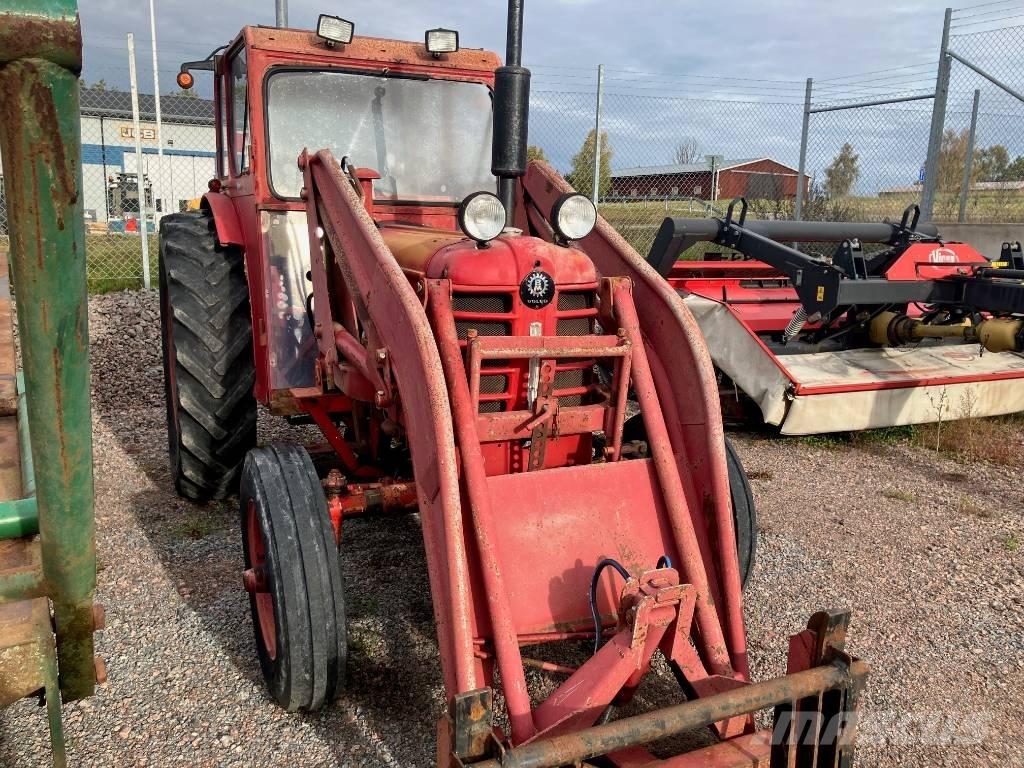 Volvo BM 350 Traktorok