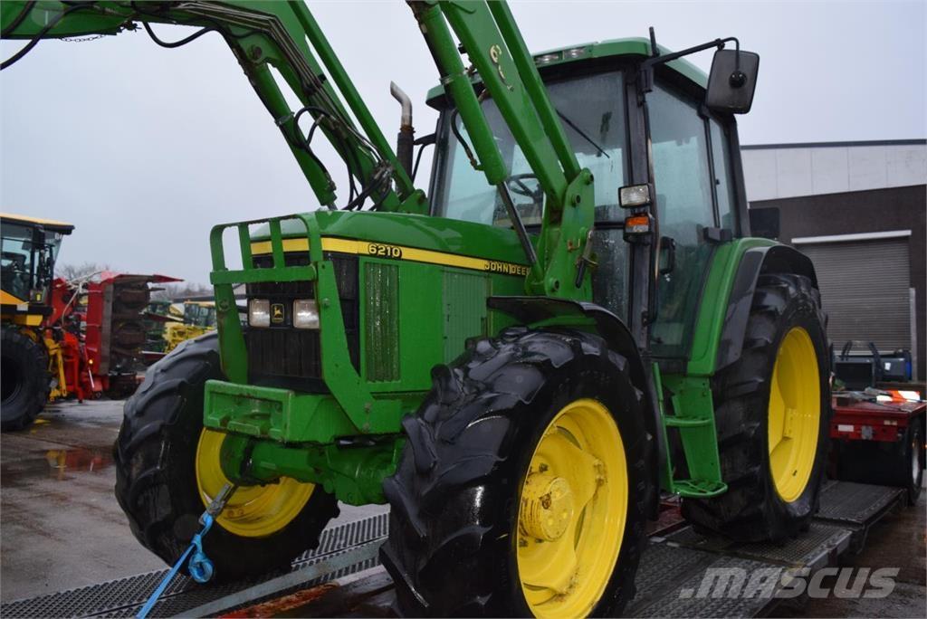 John Deere 6210 Traktorok