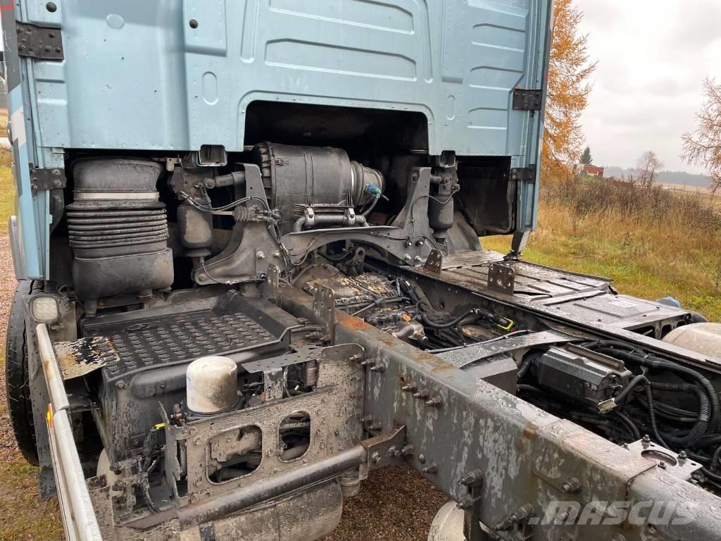 Volvo FH 13 540 Fülkés alváz