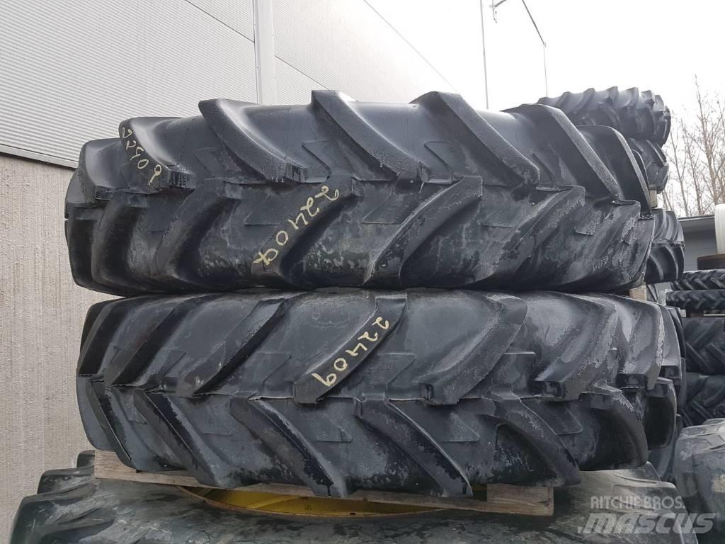  Hjul 13.6x38 Egyéb traktor tartozékok