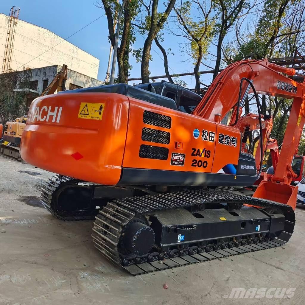 Hitachi Zaxis 200-3 Lánctalpas kotrók