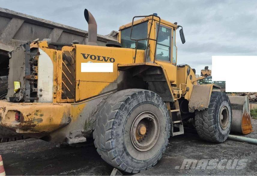 Volvo L 180 E Gumikerekes homlokrakodók