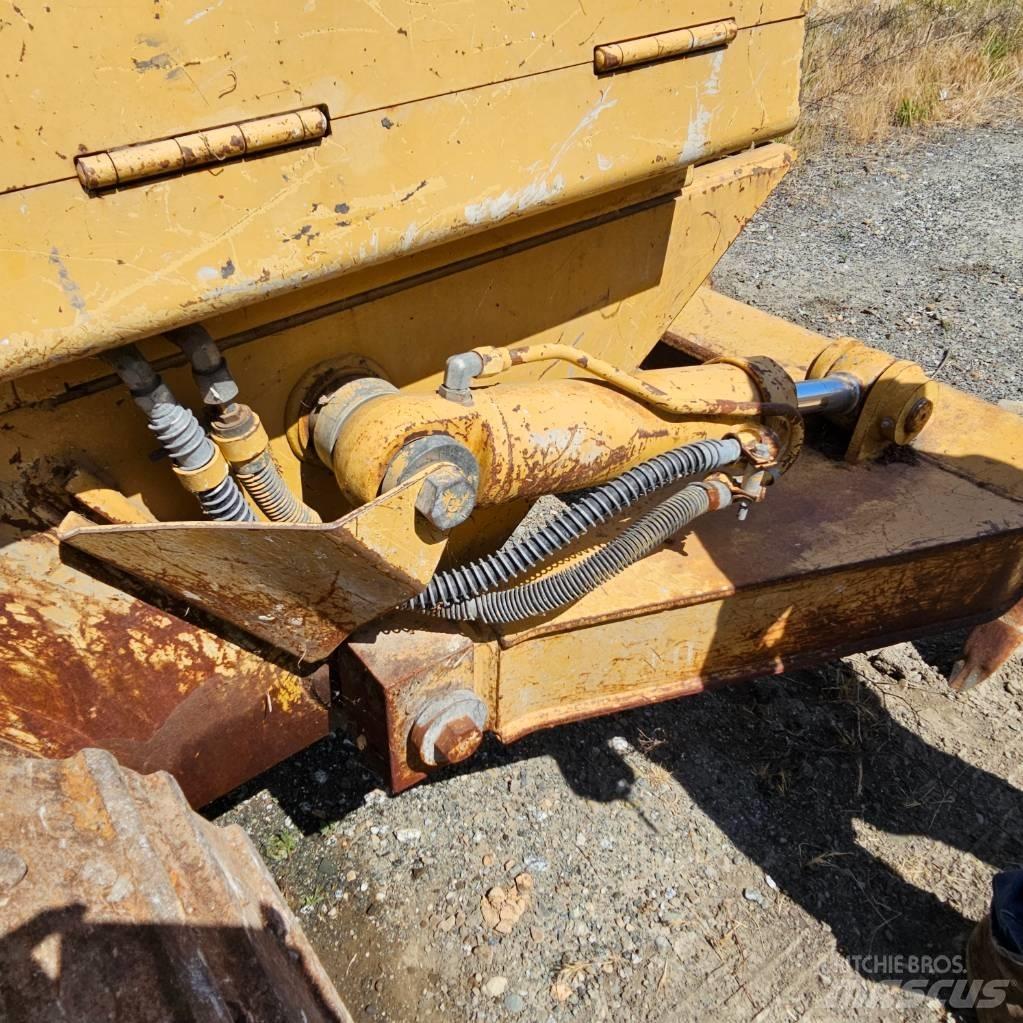 CAT 953C Lánctalpas homlokrakodók