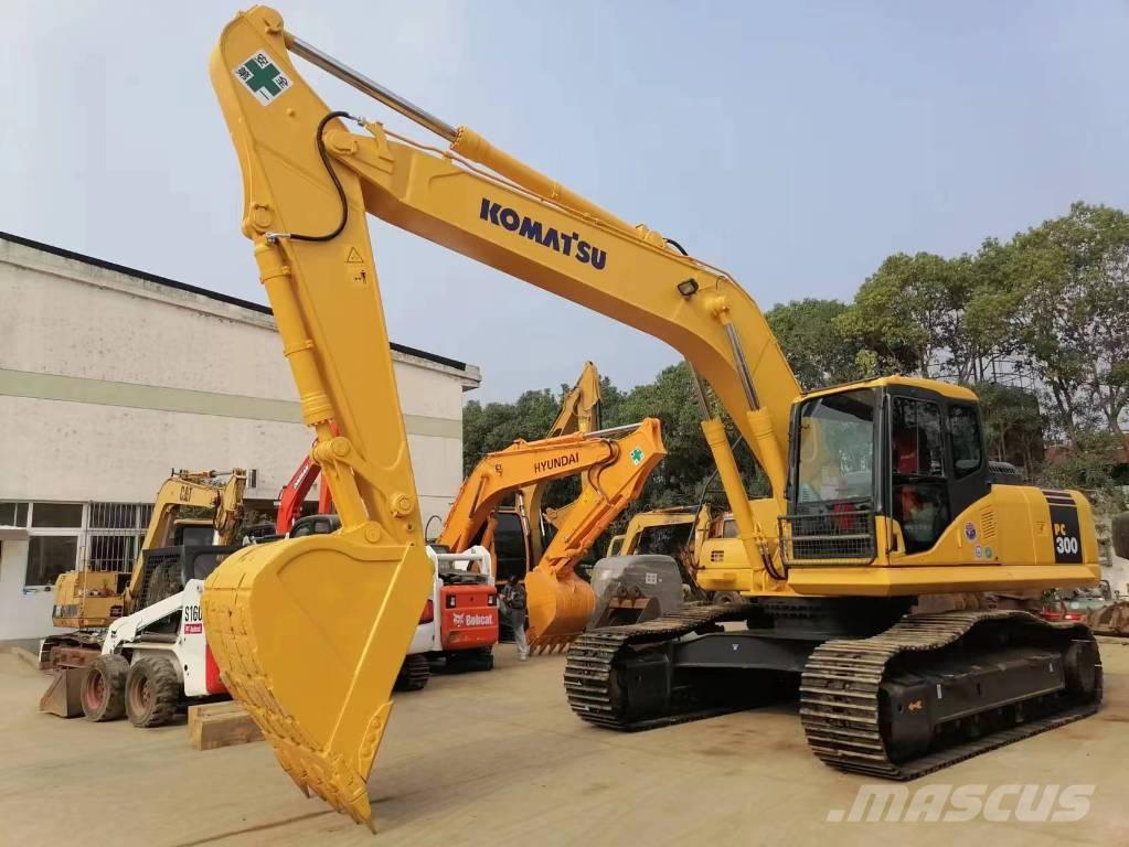 Komatsu PC 300 Lánctalpas kotrók
