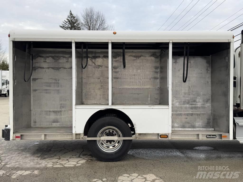 Freightliner M2 Italszállító tehergépkocsik