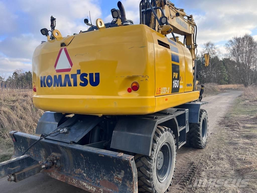Komatsu PW 160 Gumikerekes kotrók