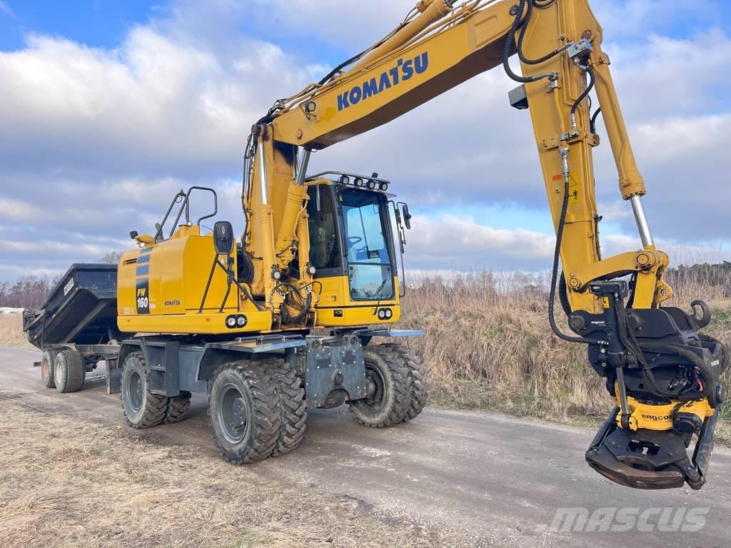 Komatsu PW 160 Gumikerekes kotrók