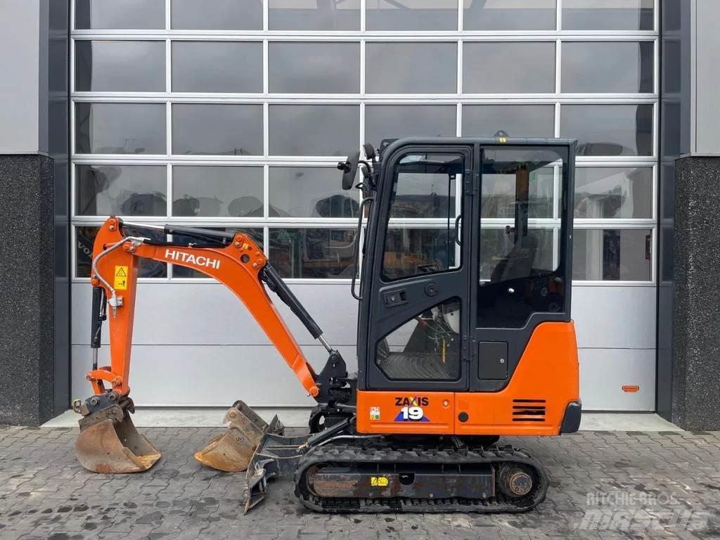 Hitachi ZX19-6 Mini kotrók < 7t